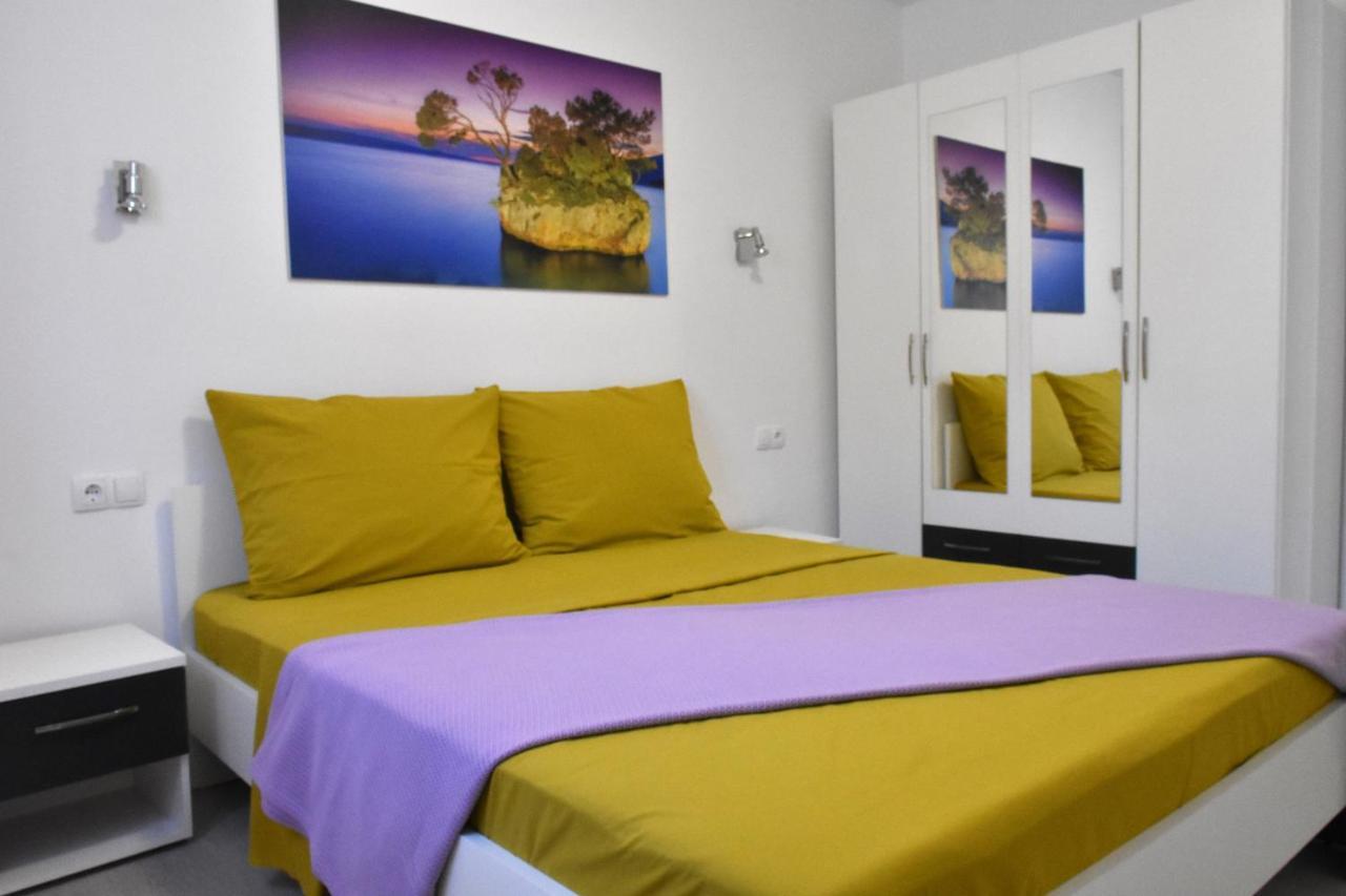 Apartment Meryl Mravince Екстер'єр фото