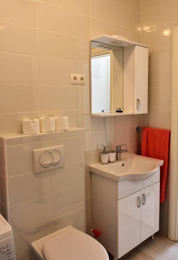 Apartment Meryl Mravince Екстер'єр фото